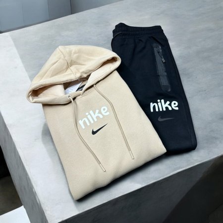 ترنج nike - بيج