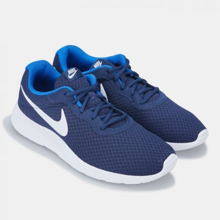 Nike Tanjun Shoe